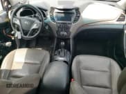 ✅ 2017 Hyundai Santa Fe SE Ultimate • VIN: KM8SRDHF5HU222306 • Lot: 66401755. Wystawiony na Copart z przebiegiem 103 424 mil. Bezpłatny archiwum sprzedaży aukcyjnych z USA i szczegółowy raport historii pojazdu na DreamBid. Zdjęcie 8.