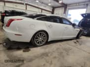 ✅ 2015 Jaguar XJ Portfolio • VIN: SAJWJ2GDXF8V79697 • Lot: 81678065. Wystawiony na Copart z przebiegiem Nie podano. Bezpłatny archiwum sprzedaży aukcyjnych z USA i szczegółowy raport historii pojazdu na DreamBid. Zdjęcie 3.