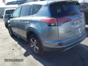 ✅ 2018 Toyota RAV4 XLE • VIN: 2T3WFREV8JW415484 • Lot: 43792024. Listed on IAAI with 46,908 mi. Free auction sales archive from the USA and detailed vehicle history report at DreamBid. Image 3.