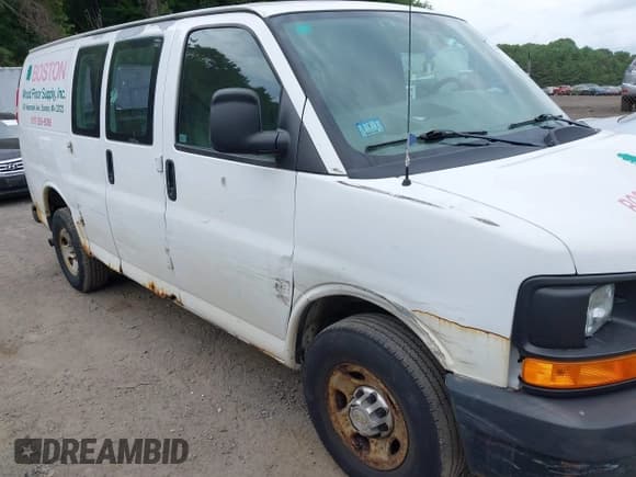 ✅ 2012 Chevrolet Express Cargo • VIN: 1GCZGTCA4C1152175 • Lot: 42768479. Listed on IAAI with 155,675 mi. Free auction sales archive from the USA and detailed vehicle history report at DreamBid. Image 6.