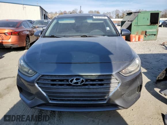 ✅ 2018 Hyundai Accent SE • VIN: 3KPC24A32JE012716 • Лот: 83631414. Опубликован ранее на Copart с пробегом 128 354 миль. Бесплатный доступ к архиву аукционных продаж из США и подробный отчёт об истории автомобиля на DreamBid. Изображение 5.