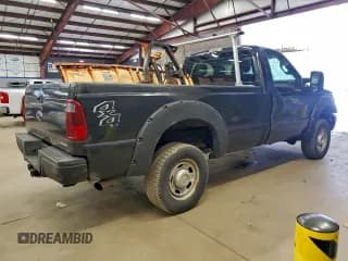 ✅ 2014 Ford F-250 XL • VIN: 1FTBF2B61EEA19395 • Лот: 95219115. Опубликован ранее на Copart с пробегом 101 675 миль. Бесплатный доступ к архиву аукционных продаж из США и подробный отчёт об истории автомобиля на DreamBid. Изображение 3.