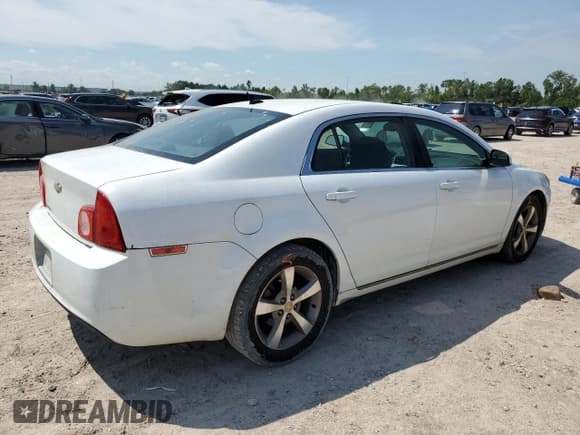 ✅ 2011 Chevrolet Malibu 1LT • VIN: 1G1ZC5E19BF356159 • Lot: 71323464. Listed on Copart with 216,584 mi. Free auction sales archive from the USA and detailed vehicle history report at DreamBid. Image 3.