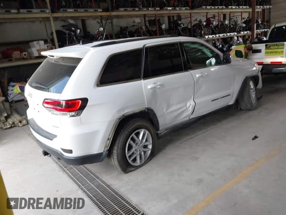 ✅ 2017 Jeep Grand Cherokee Altitude • VIN: 1C4RJFAG4HC651452 • Lot: 42948509. Listed on IAAI with 143,613 mi. Free auction sales archive from the USA and detailed vehicle history report at DreamBid. Image 4.