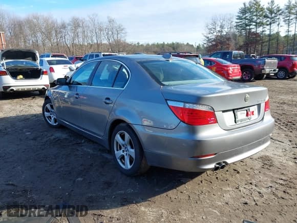 ✅ 2008 BMW 5 Series 535xi • VIN: WBANV93578CZ63648 • Lot: 43858078. Wystawiony na IAAI z przebiegiem 146 880 mil. Bezpłatny archiwum sprzedaży aukcyjnych z USA i szczegółowy raport historii pojazdu na DreamBid. Zdjęcie 3.