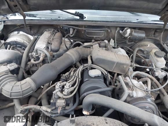 ✅ 1994 Ford Ranger Splash • VIN: 1FTCR10A8RUA05504 • Lot: 42206720. Wystawiony na IAAI z przebiegiem 64 793 mil. Bezpłatny archiwum sprzedaży aukcyjnych z USA i szczegółowy raport historii pojazdu na DreamBid. Zdjęcie 10.