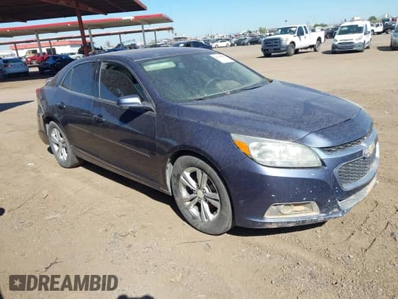 2014 Chevrolet Malibu LT z VIN 1G11C5SL7EF153455, wystawiony jako IAAI lot #43536389 z przebiegiem 171 252 mil mil oraz . Historia ofert i sprzedaży dostępna na DreamBid. Obrazek 1.