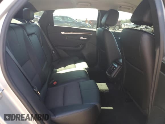 ✅ 2018 Chevrolet Impala LT • VIN: 2G1105S32J9133867 • Лот: 74824144. Опубликован ранее на Copart с пробегом 89 632 миль. Бесплатный доступ к архиву аукционных продаж из США и подробный отчёт об истории автомобиля на DreamBid. Изображение 10.