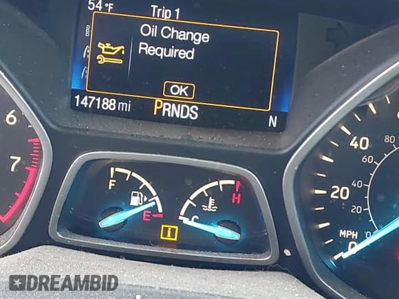 ✅ 2017 Ford Escape SE • VIN: 1FMCU9GD9HUC58130 • Lot: 43610717. Listed on IAAI with 147,188 mi. Free auction sales archive from the USA and detailed vehicle history report at DreamBid. Image 7.