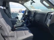 ✅ 2019 Chevrolet Silverado 1500 LT • VIN: 2GCRCPEC8K1118959 • Lot: 43300988. Wystawiony na IAAI z przebiegiem 141 898 mil. Bezpłatny archiwum sprzedaży aukcyjnych z USA i szczegółowy raport historii pojazdu na DreamBid. Zdjęcie 5.