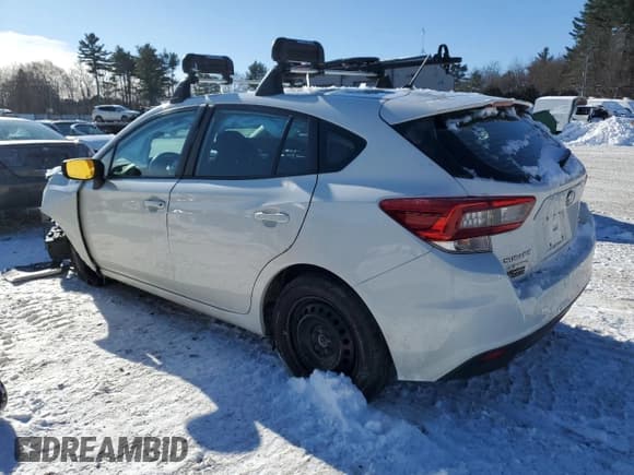 ✅ 2021 Subaru Impreza • VIN: 4S3GTAA60M1704648 • Lot: 41967205. Wystawiony na Copart z przebiegiem 44 048 mil. Bezpłatny archiwum sprzedaży aukcyjnych z USA i szczegółowy raport historii pojazdu na DreamBid. Zdjęcie 2.