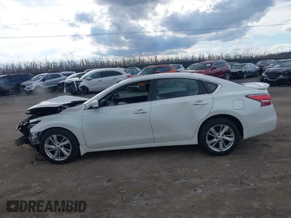✅ 2014 Nissan Altima S • VIN: 1N4AL3AP2EC298281 • Лот: 41689069. Опубликован ранее на IAAI с пробегом 145 092 миль. Бесплатный доступ к архиву аукционных продаж из США и подробный отчёт об истории автомобиля на DreamBid. Изображение 14.