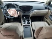 ✅ 2020 Honda Pilot EX-L • VIN: 5FNYF5H5XLB025072 • Lot: 53275905. Listed on Copart with 34,258 mi. Free auction sales archive from the USA and detailed vehicle history report at DreamBid. Image 8.