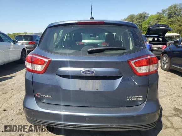 ✅ 2018 Ford C-Max Titanium • VIN: 1FADP5DU6JL105882 • Lot: 52402735. Wystawiony na Copart z przebiegiem Nie podano. Bezpłatny archiwum sprzedaży aukcyjnych z USA i szczegółowy raport historii pojazdu na DreamBid. Zdjęcie 6.