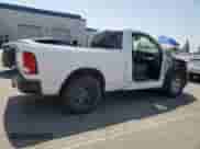 2017 Ram 1500 Tradesman z VIN 3C6JR6AG1HG791498, wystawiony jako Copart lot #60173345 z przebiegiem 89 814 mil mil oraz Szkoda całkowita • Salvage title. Historia ofert i sprzedaży dostępna na DreamBid. Obrazek 3.