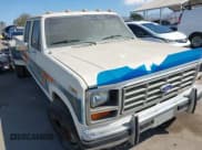 ✅ 1986 Ford F-350 • VIN: 2FTJW35L0GCA11655 • Lot: 43236194. Wystawiony na IAAI z przebiegiem 58 931 mil. Bezpłatny archiwum sprzedaży aukcyjnych z USA i szczegółowy raport historii pojazdu na DreamBid. Zdjęcie 6.