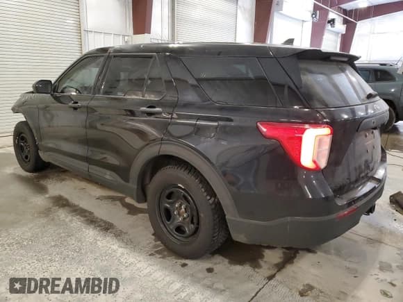 ✅ 2022 Ford Police Interceptor Utility • VIN: 1FM5K8AC1NGA94309 • Лот: 85947204. Опубликован ранее на Copart с пробегом 51 365 миль. Бесплатный доступ к архиву аукционных продаж из США и подробный отчёт об истории автомобиля на DreamBid. Изображение 2.