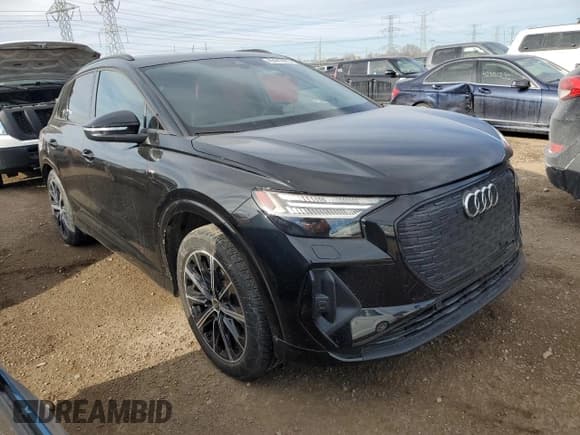 ✅ 2022 Audi Q4 e-tron Prestige • VIN: WA1M2BFZ1NP012566 • Lot: 42447405. Listed on Copart with 5,655 mi. Free auction sales archive from the USA and detailed vehicle history report at DreamBid. Image 4.