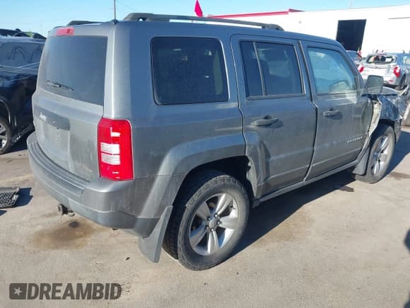 ✅ 2013 Jeep Patriot Sport • VIN: 1C4NJRBB5DD132031 • Lot: 42128834. Listed on IAAI with 97,907 mi. Free auction sales archive from the USA and detailed vehicle history report at DreamBid. Image 4.
