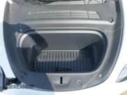 ✅ 2024 Tesla Model Y • VIN: 7SAYGDED5RF111095 • Lot: 43529040. Wystawiony na IAAI z przebiegiem 46 045 mil. Bezpłatny archiwum sprzedaży aukcyjnych z USA i szczegółowy raport historii pojazdu na DreamBid. Zdjęcie 10.