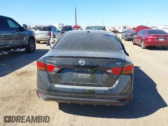 ✅ 2022 Nissan Altima SV • VIN: 1N4BL4DV4NN410930 • Lot: 43545566. Wystawiony na IAAI z przebiegiem 46 765 mil. Bezpłatny archiwum sprzedaży aukcyjnych z USA i szczegółowy raport historii pojazdu na DreamBid. Zdjęcie 16.