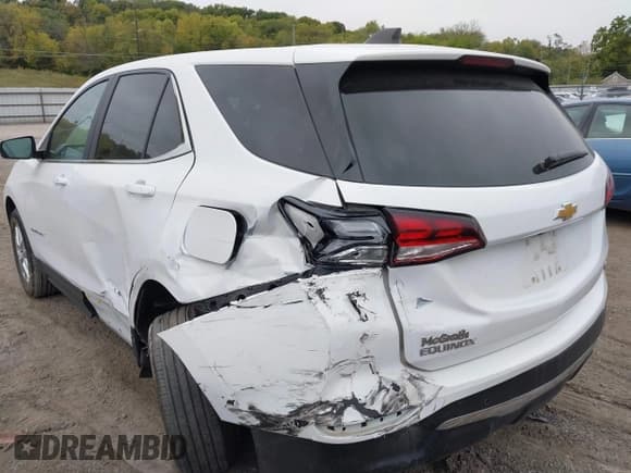 ✅ 2022 Chevrolet Equinox LT • VIN: 3GNAXKEV0NL184650 • Lot: 43347018. Wystawiony na IAAI z przebiegiem 51 201 mil. Bezpłatny archiwum sprzedaży aukcyjnych z USA i szczegółowy raport historii pojazdu na DreamBid. Zdjęcie 17.