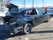 ✅ 2020 Toyota Camry SE • VIN: 4T1G11AK2LU882203 • Lot: 43458041. Wystawiony na IAAI z przebiegiem 180 472 mil. Bezpłatny archiwum sprzedaży aukcyjnych z USA i szczegółowy raport historii pojazdu na DreamBid. Zdjęcie 4.