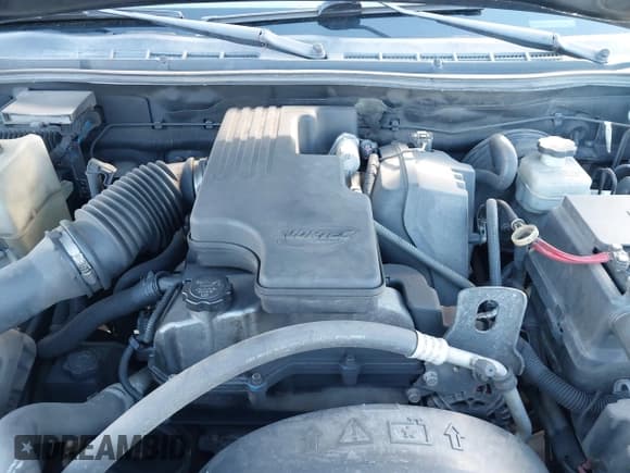 ✅ 2008 Chevrolet Colorado Work Truck • VIN: 1GCCS149788106092 • Lot: 43882593. Listed on IAAI with 180,717 mi. Free auction sales archive from the USA and detailed vehicle history report at DreamBid. Image 10.