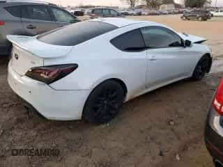 2014 Hyundai Genesis Coupe R-Spec с VIN KMHHT6KDXEU119327, выставлен на аукционе Copart как лот 86997234 с пробегом 133 458 миль миль и Списание • Salvage title. История ставок и продаж доступна на DreamBid. Изображение 3.