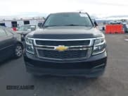 ✅ 2018 Chevrolet Tahoe LT • VIN: 1GNSCBKCXJR338061 • Лот: 43728629. Опубликован ранее на IAAI с пробегом Не указан. Бесплатный доступ к архиву аукционных продаж из США и подробный отчёт об истории автомобиля на DreamBid. Изображение 12.