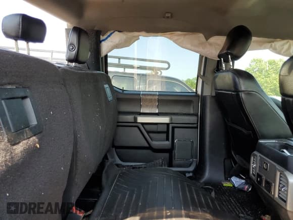 ✅ 2017 Ford F-350 Platinum • VIN: 1FT8W3BT7HEF04540 • Lot: 60292735. Listed on Copart with 149,357 mi. Free auction sales archive from the USA and detailed vehicle history report at DreamBid. Image 10.