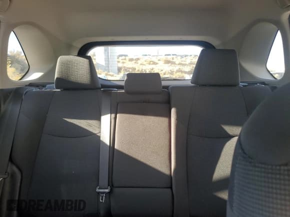 ✅ 2019 Toyota RAV4 LE • VIN: 2T3F1RFV8KW080175 • Lot: 90665995. Listed on Copart with 92,561 mi. Free auction sales archive from the USA and detailed vehicle history report at DreamBid. Image 10.