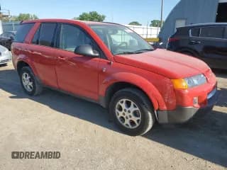 ✅ 2004 Saturn VUE V6 • VIN: 5GZCZ53454S881737 • Lot: 56832185. Wystawiony na Copart z przebiegiem 46 953 mil. Bezpłatny archiwum sprzedaży aukcyjnych z USA i szczegółowy raport historii pojazdu na DreamBid. Zdjęcie 4.