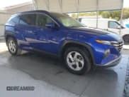 ✅ 2022 Hyundai Tucson SEL • VIN: 5NMJB3AE5NH041368 • Lot: 71964624. Wystawiony na Copart z przebiegiem 46 963 mil. Bezpłatny archiwum sprzedaży aukcyjnych z USA i szczegółowy raport historii pojazdu na DreamBid. Zdjęcie 4.