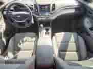 2016 Chevrolet Impala LS z VIN 2G11X5SA1G9179306, wystawiony jako Copart lot #68955405 z przebiegiem 135 483 mil mil oraz Szkoda całkowita • Salvage title. Historia ofert i sprzedaży dostępna na DreamBid. Obrazek 8.