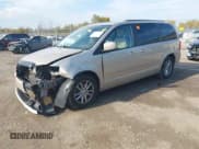 ✅ 2013 Dodge Grand Caravan SXT • VIN: 2C4RDGCG3DR764983 • Лот: 43489995. Опубликован ранее на IAAI с пробегом 211 191 миль. Бесплатный доступ к архиву аукционных продаж из США и подробный отчёт об истории автомобиля на DreamBid. Изображение 18.