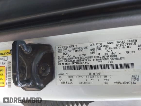 ✅ 2017 Ford F-150 XL • VIN: 1FTEW1EF6HKD01119 • Lot: 42756711. Listed on IAAI with 156,952 mi. Free auction sales archive from the USA and detailed vehicle history report at DreamBid. Image 9.