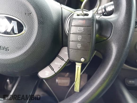 ✅ 2014 Kia Soul • VIN: KNDJN2A27E7062592 • Lot: 42994391. Wystawiony na IAAI z przebiegiem 149 882 mil. Bezpłatny archiwum sprzedaży aukcyjnych z USA i szczegółowy raport historii pojazdu na DreamBid. Zdjęcie 11.