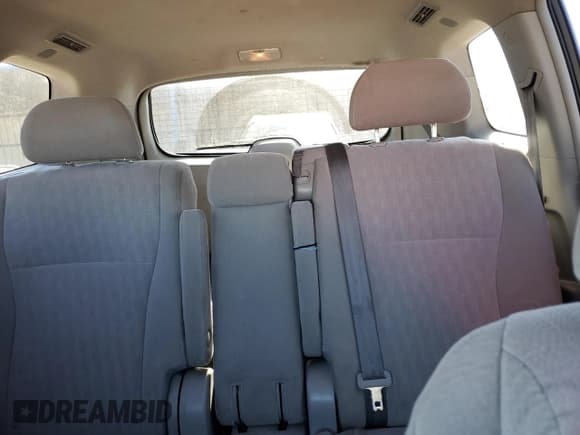 ✅ 2012 Toyota Highlander • VIN: 5TDZA3EH4CS026199 • Lot: 90617795. Listed on Copart with 124,714 mi. Free auction sales archive from the USA and detailed vehicle history report at DreamBid. Image 10.