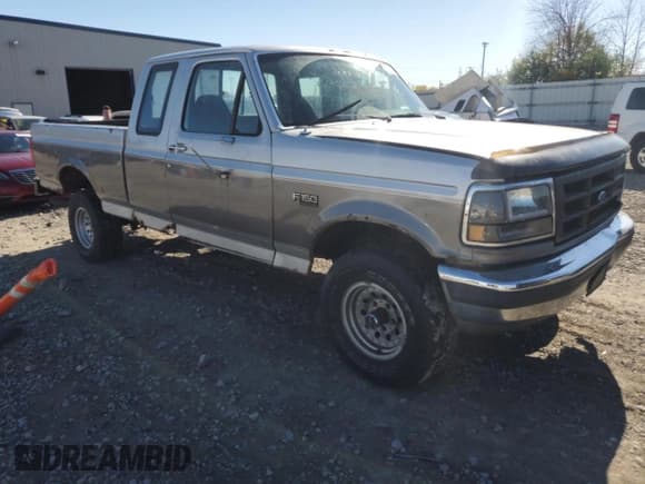 ✅ 1992 Ford F-150 • VIN: 1FTEX14H5NKA87011 • Lot: 87270735. Listed on Copart with 217,474 mi. Free auction sales archive from the USA and detailed vehicle history report at DreamBid. Image 4.