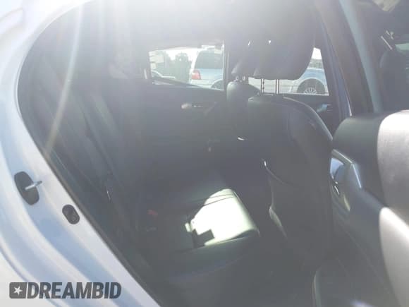 ✅ 2016 Lexus CT 200h • VIN: JTHKD5BH0G2258495 • Lot: 42607002. Listed on IAAI with 137,103 mi. Free auction sales archive from the USA and detailed vehicle history report at DreamBid. Image 8.