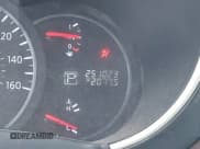 ✅ 2015 Nissan Quest SV • VIN: JN8AE2KP4F9128892 • Lot: 42608924. Wystawiony na IAAI z przebiegiem 251 023 mil. Bezpłatny archiwum sprzedaży aukcyjnych z USA i szczegółowy raport historii pojazdu na DreamBid. Zdjęcie 15.