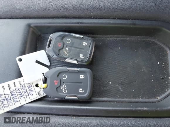 ✅ 2022 GMC Sierra 1500 SLE • VIN: 3GTP9BEK0NG123066 • Лот: 42613017. Опубликован ранее на IAAI с пробегом 181 213 миль. Бесплатный доступ к архиву аукционных продаж из США и подробный отчёт об истории автомобиля на DreamBid. Изображение 11.