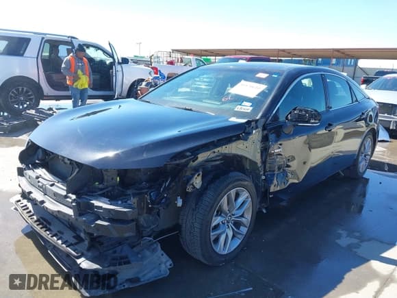 ✅ 2020 Toyota Avalon Hybrid XLE • VIN: 4T1J21FB8LU016002 • Лот: 41870610. Опубликован ранее на IAAI с пробегом 107 406 миль. Бесплатный доступ к архиву аукционных продаж из США и подробный отчёт об истории автомобиля на DreamBid. Изображение 2.