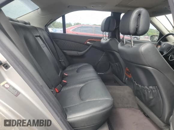 ✅ 2004 Mercedes-Benz S 430 • VIN: WDBNG70J44A385838 • Lot: 64598545. Listed on Copart with 13,770 mi. Free auction sales archive from the USA and detailed vehicle history report at DreamBid. Image 10.