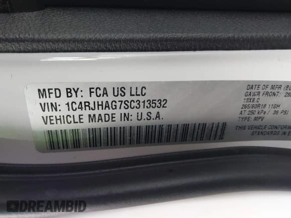 ✅ 2025 Jeep Grand Cherokee Laredo • VIN: 1C4RJHAG7SC313532 • Lot: 42973518. Listed on IAAI with 4,333 mi. Free auction sales archive from the USA and detailed vehicle history report at DreamBid. Image 9.