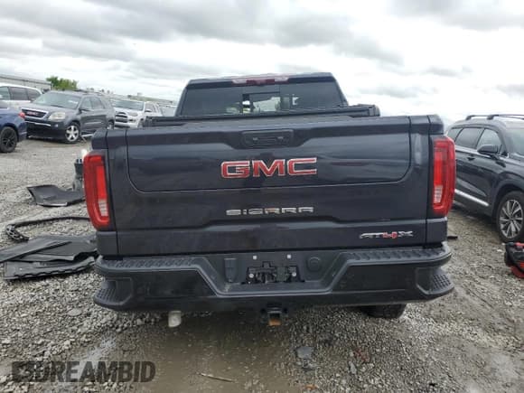 ✅ 2024 GMC Sierra 1500 AT4X • VIN: 3GTUUFEL6RG172246 • Лот: 53027025. Опубликован ранее на Copart с пробегом 19 735 миль. Бесплатный доступ к архиву аукционных продаж из США и подробный отчёт об истории автомобиля на DreamBid. Изображение 6.