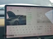 ✅ 2022 Tesla Model Y Long Range • VIN: 7SAYGDEE2NF387480 • Lot: 95581155. Wystawiony na Copart z przebiegiem 45 418 mil. Bezpłatny archiwum sprzedaży aukcyjnych z USA i szczegółowy raport historii pojazdu na DreamBid. Zdjęcie 9.