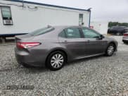 ✅ 2020 Toyota Camry Hybrid LE • VIN: 4T1C31AK2LU533874 • Лот: 85350735. Опубликован ранее на Copart с пробегом 112 160 миль. Бесплатный доступ к архиву аукционных продаж из США и подробный отчёт об истории автомобиля на DreamBid. Изображение 3.