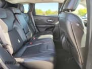 ✅ 2020 Jeep Cherokee Trailhawk • VIN: 1C4PJMBX4LD641288 • Lot: 85171585. Listed on Copart with 36,975 mi. Free auction sales archive from the USA and detailed vehicle history report at DreamBid. Image 11.